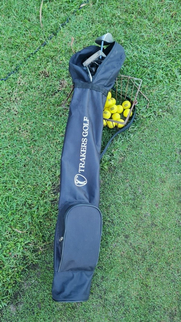 Producto - BOLSA FLEXIBLE PARA PALOS Y MADERAS DE GOLF TRAKERS GOLF