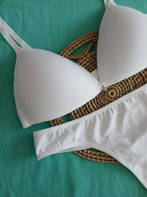 Producto - Triangulito soft algodón blanco T.95