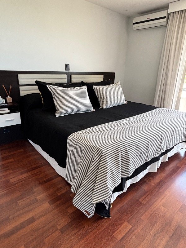 Producto - Cubre Edredón en Tusor Lisos simple o bicolor