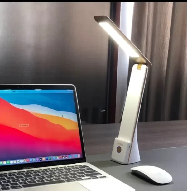 Producto - Lampara de Mesa Recargable USB