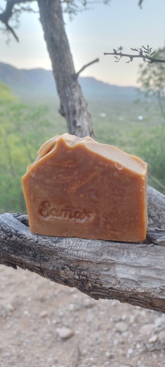 Producto - Jabón de propóleo y miel