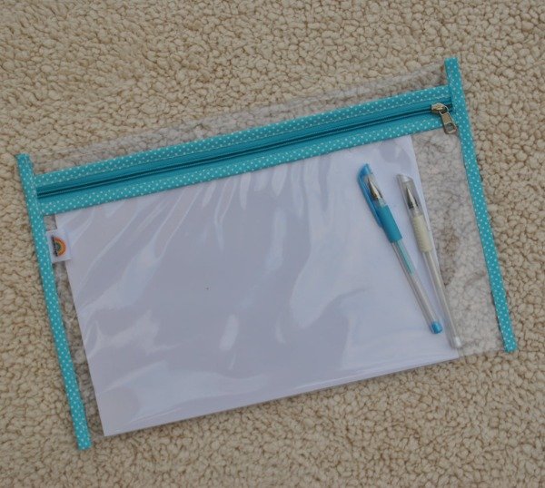 Producto - Sobre Cristal A4 Lunares Turquesa