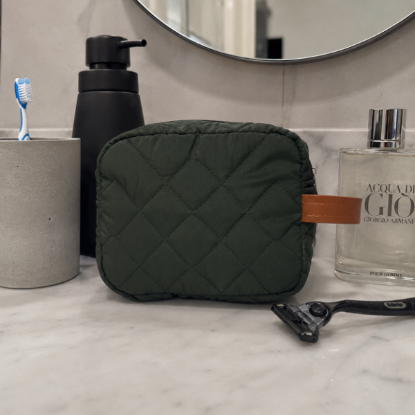 Producto - Neceser matelasse verde