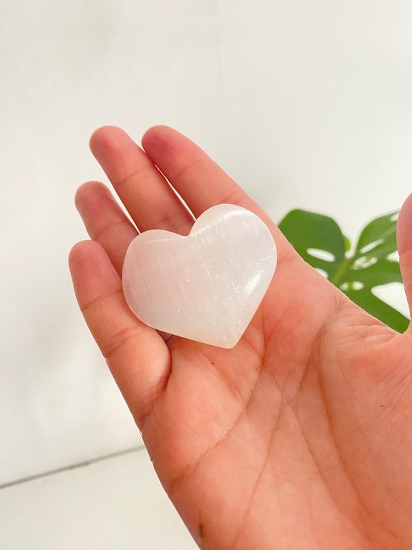Producto - Corazón de selenita