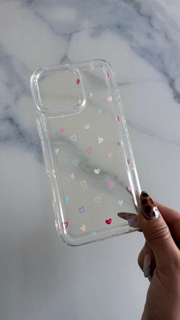 Producto - Funda corazones Iph 16 pro max
