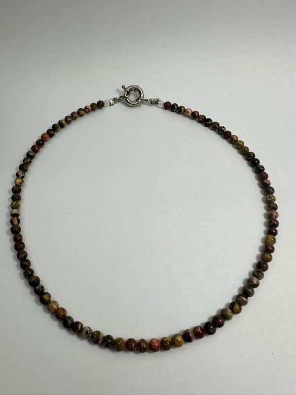 Producto - Collar de Bolitas de Piedra Leopardita