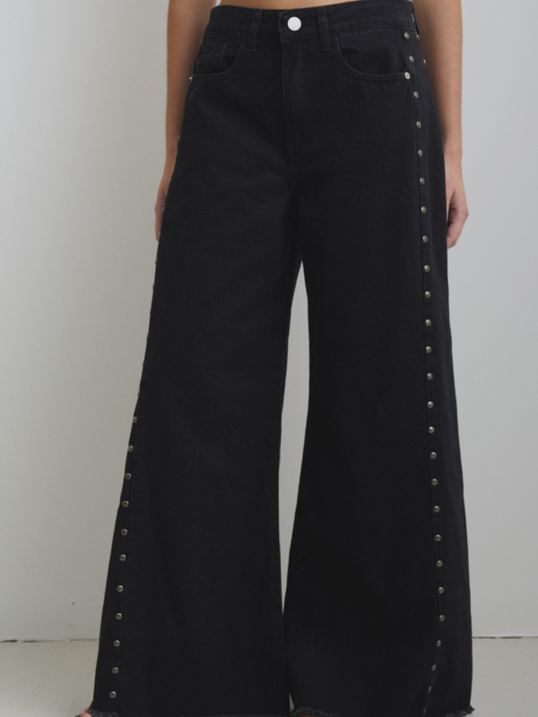 Producto - SÚPER WIDE LEG CON TACHAS