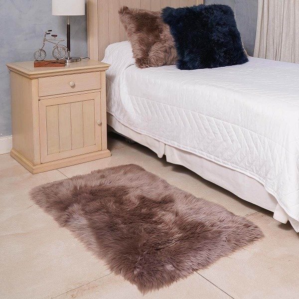 Producto - IN177 ALFOMBRA PELUCHONA 50X80CM