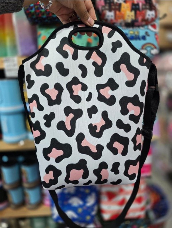Producto - Bolso matero Animal print rosa