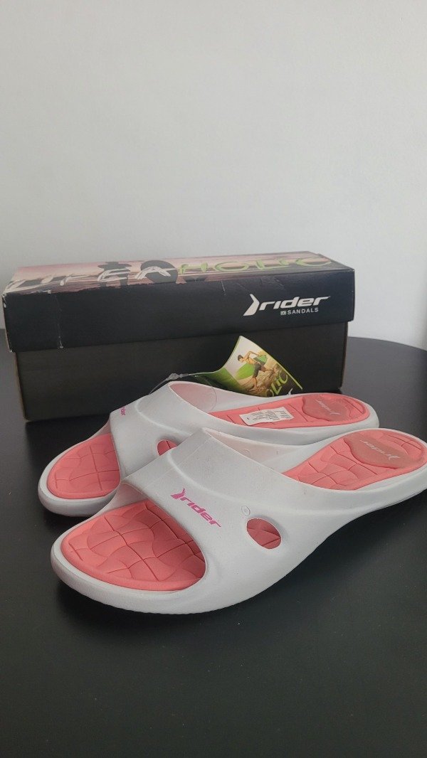 Producto - Chanclas Rider