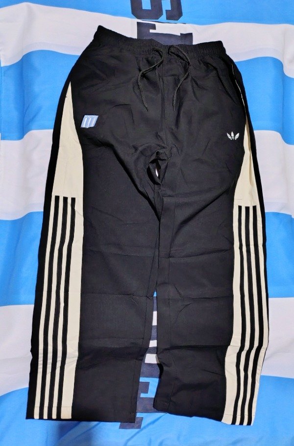 Pantalón impermeable negro