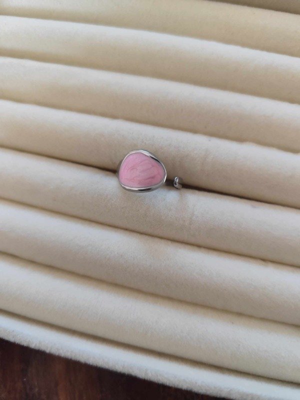 Producto - Anillo círculo rosa. Acero quirúrgico.