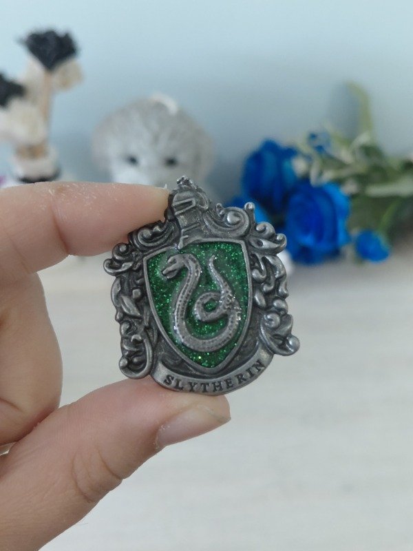 Producto - Pin metalizado PREMIUM - Harry Potter "Slytherin"
