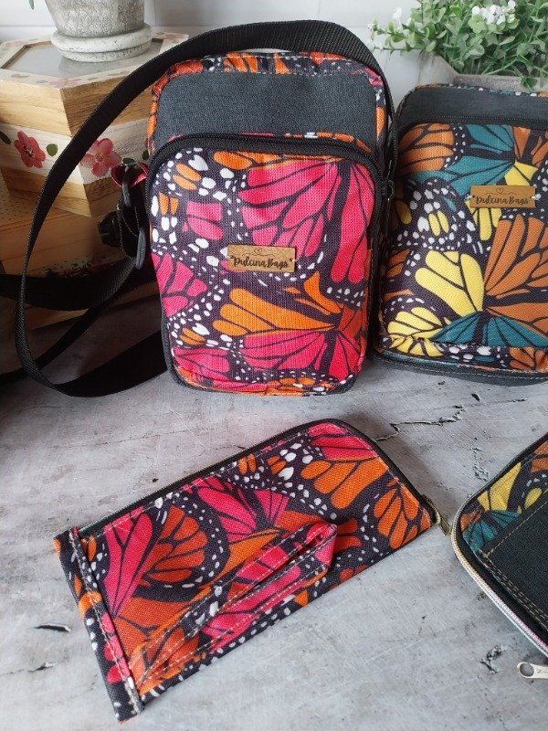 Producto - Bandolera Malena +Billetera Mariposas ( larga)