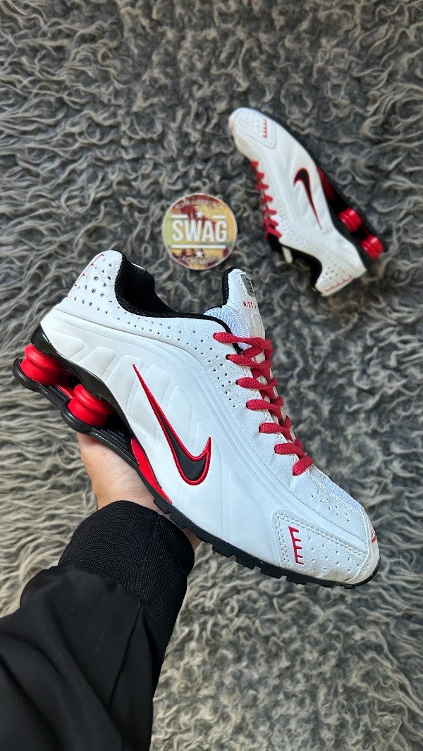Producto - SHOX R4 BLACK AND RED