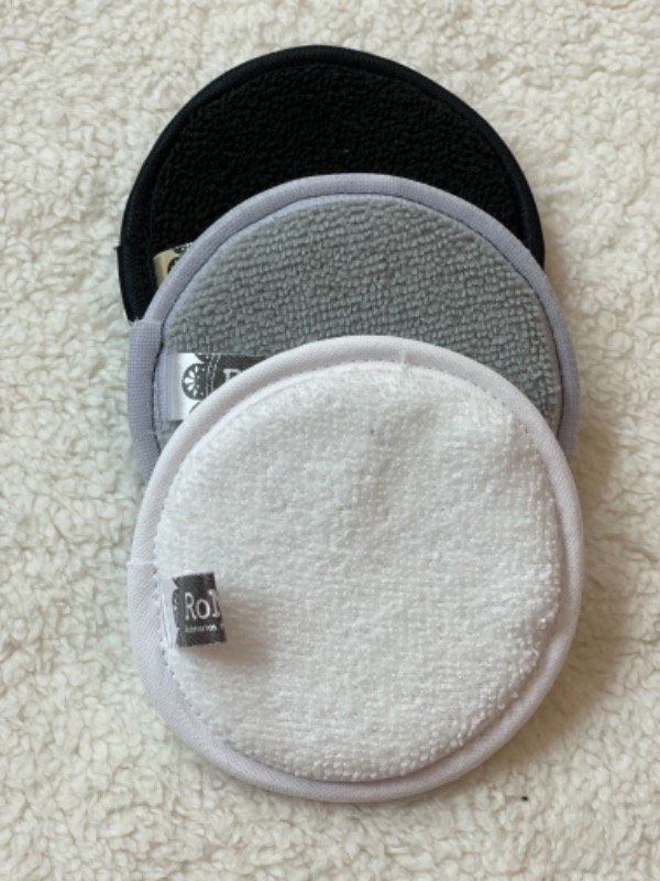 Producto - Pads de toalla negro, gris y blanco