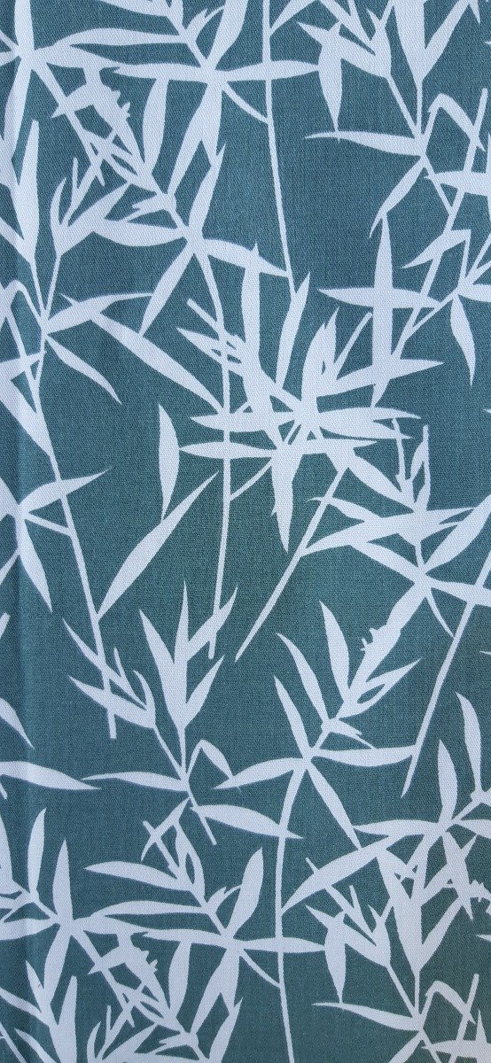 Producto - Higiene personal verde con hojas grandes