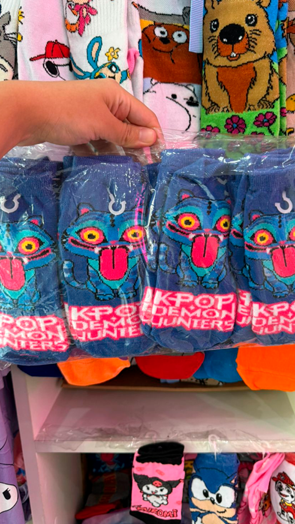 Producto - Docena Guerreras Kpop gatito