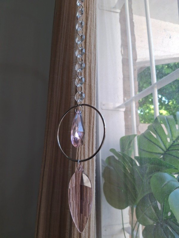 Producto - Atrapasol Hoja Rosa