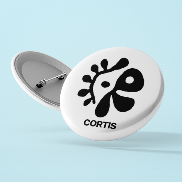 Producto - Pin Cortis Logo