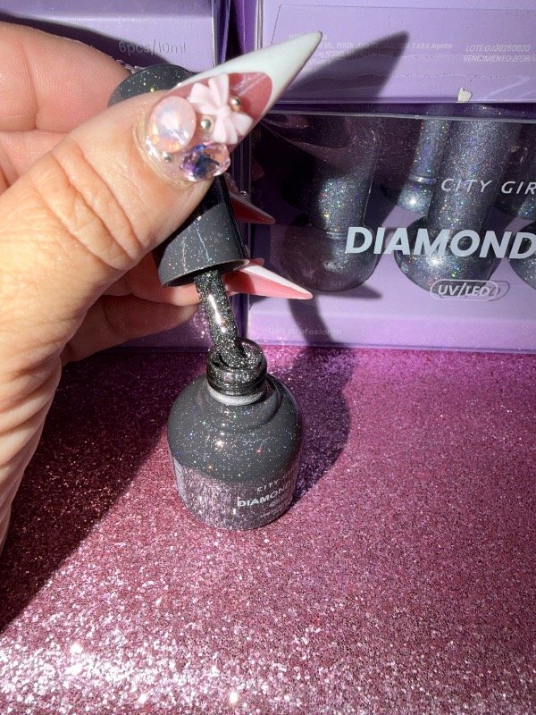 Producto - Esmalte city diamond reflectivo N20