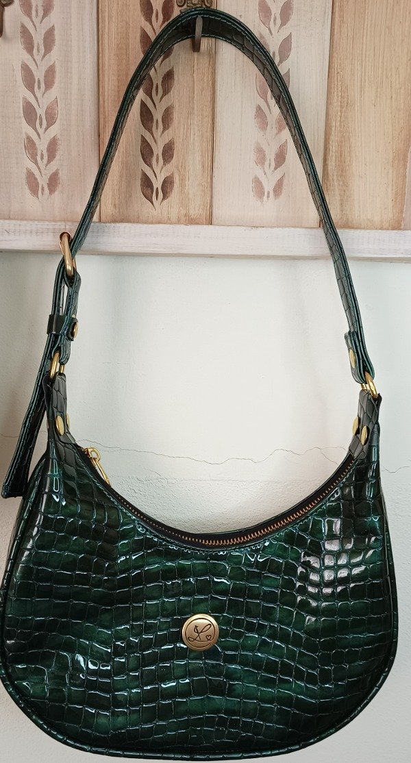 Producto - Carterita chica Nicoletta charolada verde con negro