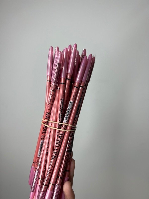 Producto - Delineador de cejas y ojos 2 en 1 - PINK 21