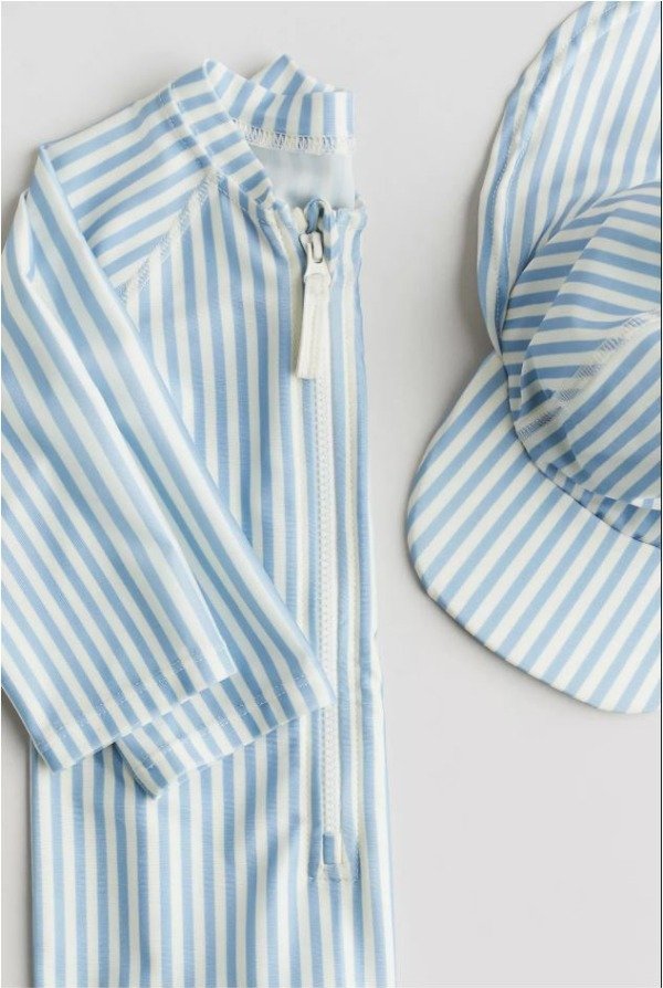 Producto - Traje de baño HYM UPF 50  talle 2-4años