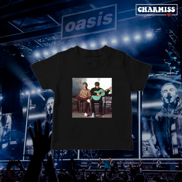 Baby tee Oasis foto