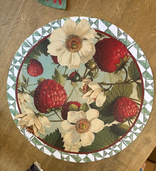 Producto - Platos de sitio frutillas