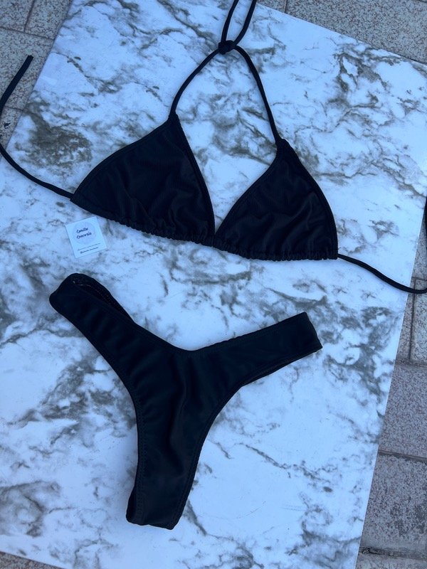 Producto - Bikini triángulo negra básica