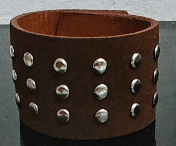 Producto - Pulsera Cuero Marrón Tachas