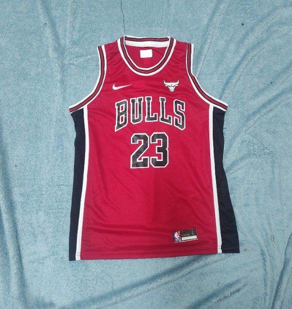 Producto - MUSCULOSA NBA CHICAGO BULLS ROJA