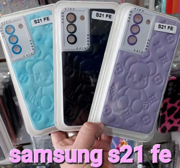 Producto - Fundas puffer teddy. Samsung s21 fe