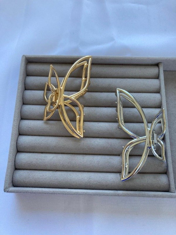 Producto - Broches de metal Dorado/Plateado