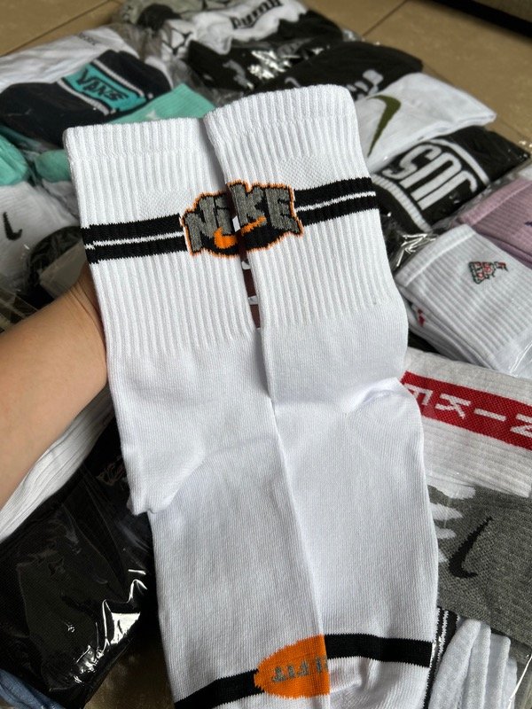 Producto - NIKE GRAFFITI BLANCA EXC