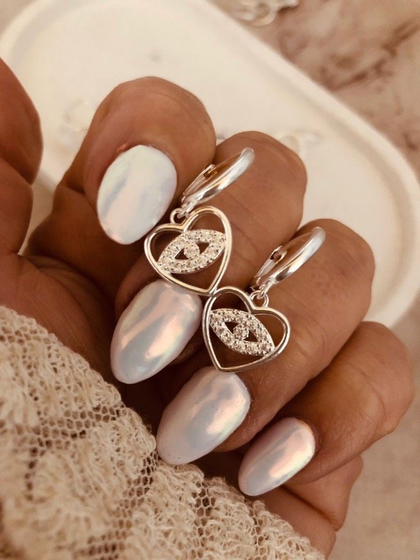 Producto - Huggies Love ojo turco micropave Plata