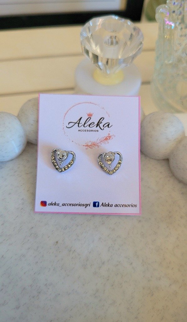Producto - Aros corazón con strass plateados - 2