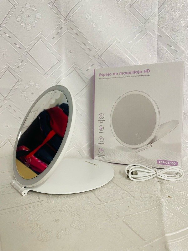 Producto - OT819 ESPEJO DE MAQUILLAJE HD LED CABLE O PILA