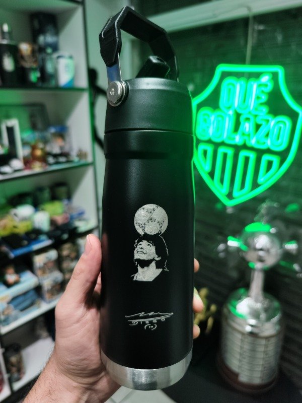 Producto - Botella Maradona térmica Frio / Calor con manija 650ml