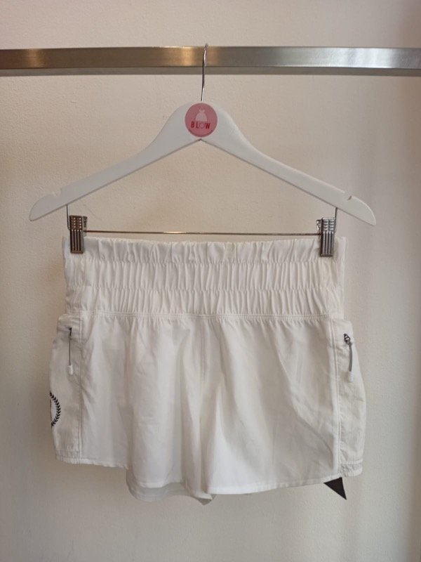 Producto - Short UNDER ARMOUR (S)