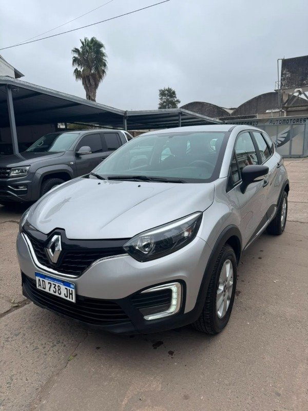 Renault Captur 1.6 Life 2019 en venta – Centenario Automotores