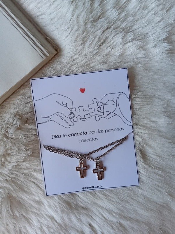 Producto - Collar para compartir cruz