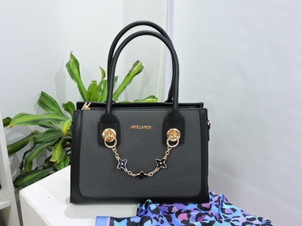 Producto - Cartera Ardilla roja con aplique