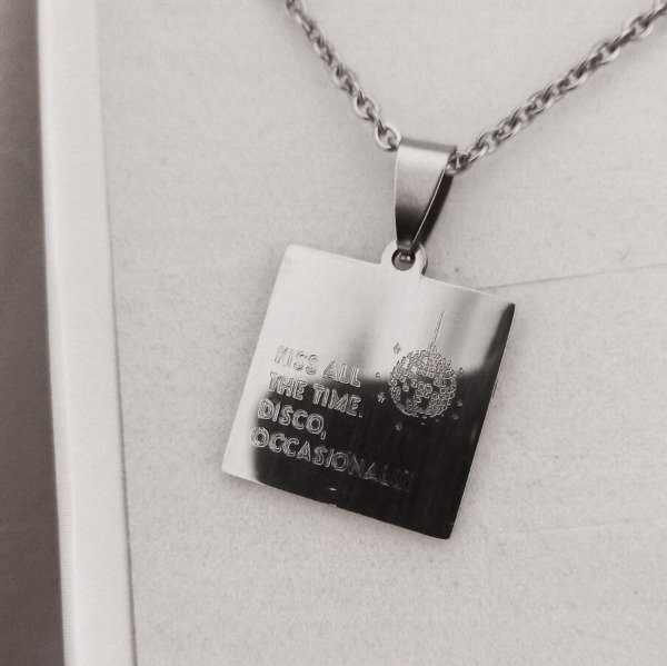 Producto - Dije "kiss all the time. disco, occasionally" Harry Styles