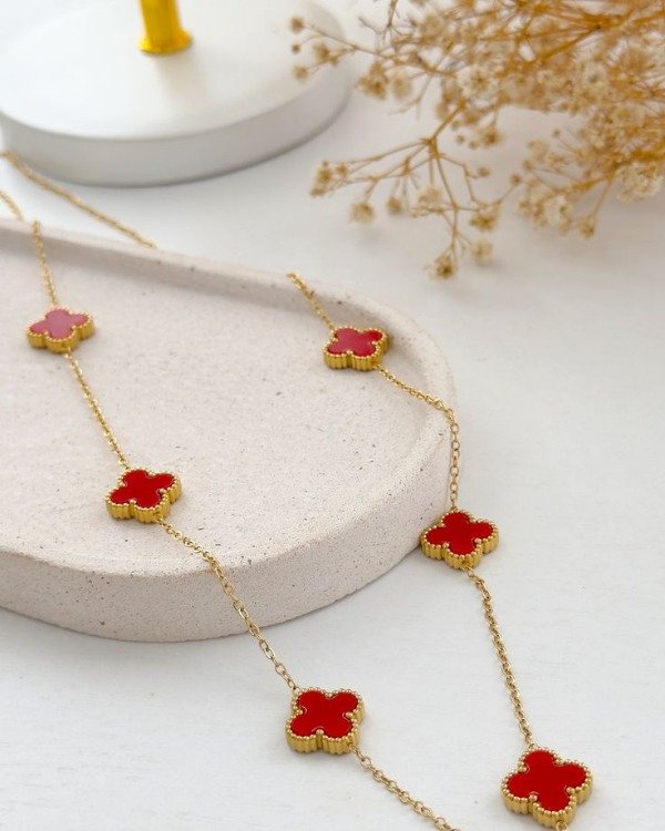 Producto - Collar trébol en acero dorado