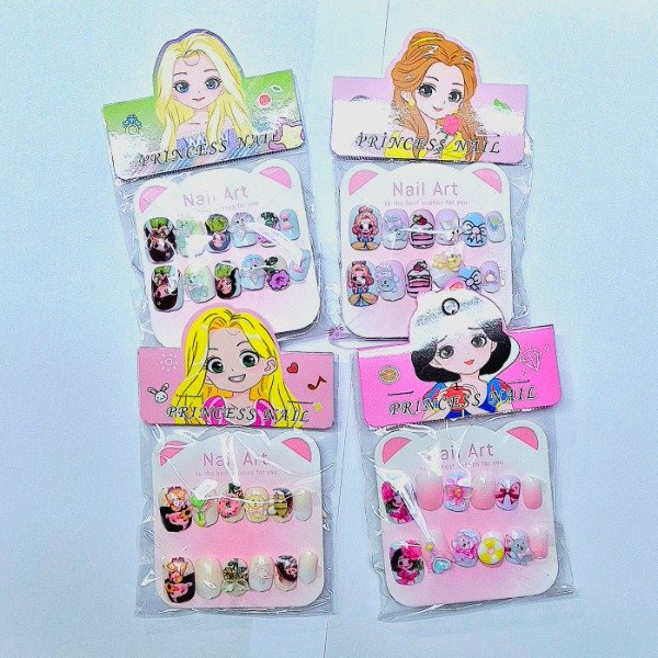 Producto - UÑA POSTIZA PRINCESA PACK X12