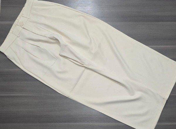 Producto - PANTALON DE VESTIR  BEIGE TALLES 38 /40