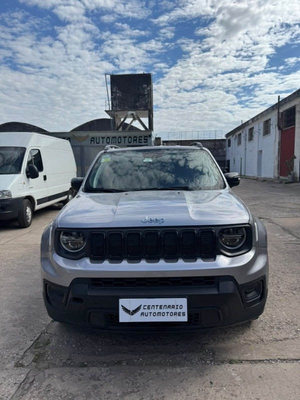 Producto - Jeep Renegade Sport 1.8 MT 2022 - 3