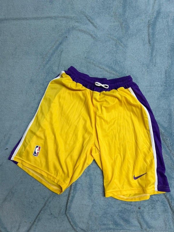 Producto - SHORT NBA LAKERS AMARILLO